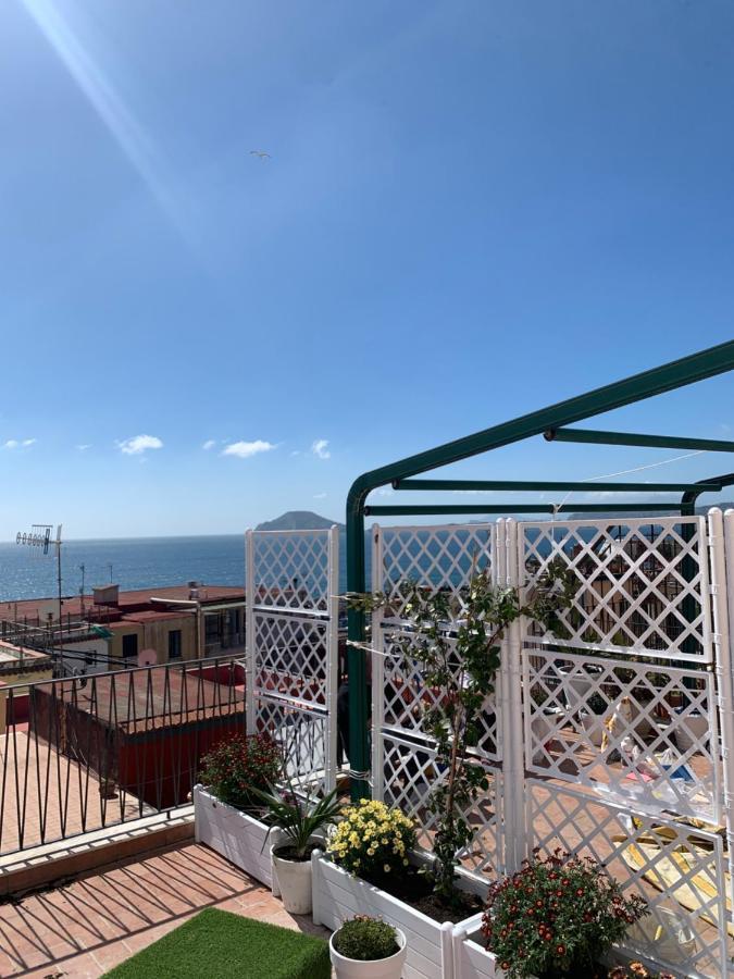 B&B La Dimora Di Nonno Lucio Pozzuoli Dış mekan fotoğraf